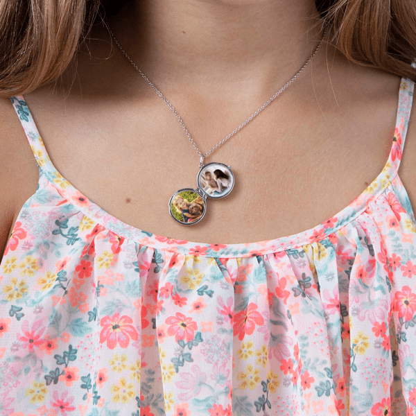 Cadena para Niña con Dije Redondo para Guardar Foto, Grabable en Plata 925 - Imagen 3